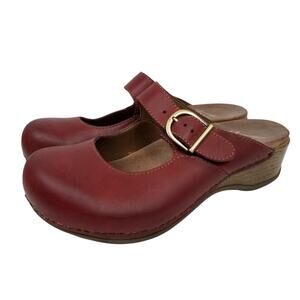 Dansko Women's Martina Mule Mary Jane Clogs Buckle Red Leather Size 37 / 7